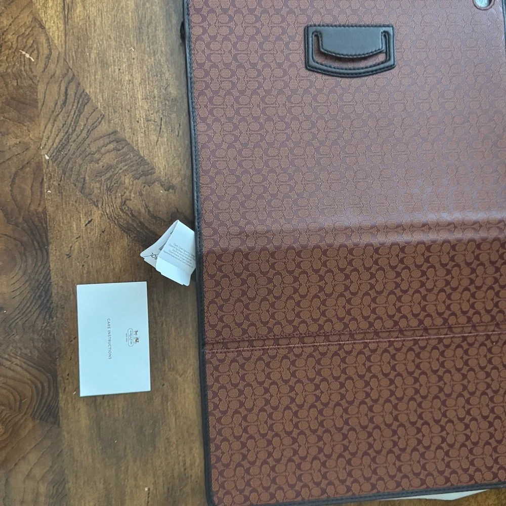 COACH Elegant Brown IPad Case with Signature C Pattern NWT MSRP $168